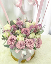 Load image into Gallery viewer, Hot Air Ballon To You Hot Air Baloon To You ( 24 Purple White Roses Silver Leaf Design)

