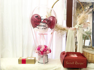 Hot Air Ballon Everlasting Soap Flower Box To You - 33 Roses (Tone of Pink  Design)