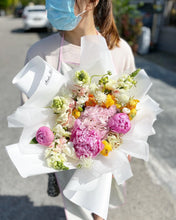 Load image into Gallery viewer, Premium Prestige Bouquet To You (Hydrangea, Peonies, Ranunculus White Wrap Bouquet To You)
