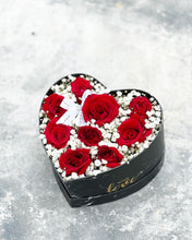 Load image into Gallery viewer, Flower Box To You (6/9/12/24 Roses In a Box)
