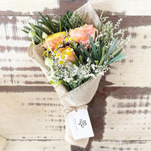 Load image into Gallery viewer, Exclusive Signature Bouquet To You (Ranunculus Orange Design)(Seasonal Flower)
