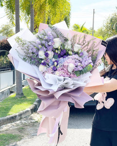 Prestige XXL Bouquet To You (Purple Lover Flowers Design)