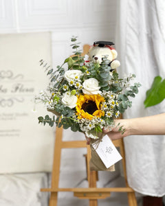 Premium Signature Bouquet To You (Sunflower Hana White Design)