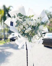 Load image into Gallery viewer, Prestige Bouquet To You (Tulip White, Chamomile &amp; Eucalyptus Style Wrap )
