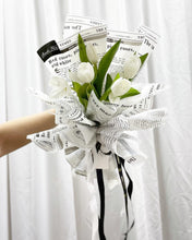 Load image into Gallery viewer, Prestige Bouquet To You (Tulip White Series-5 Stalks White News Style Wrap Design)
