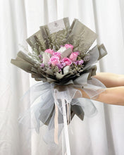 Load image into Gallery viewer, Prestige Bouquet To You (Cherry Pink Roses Chamomile Greyish Wrap Bouquet To You)
